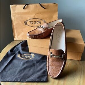 Tod's Gommino Leather Driving Loafers